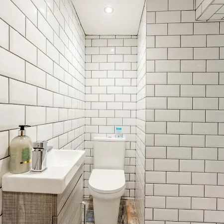 2 Bed In Oc-a30987
